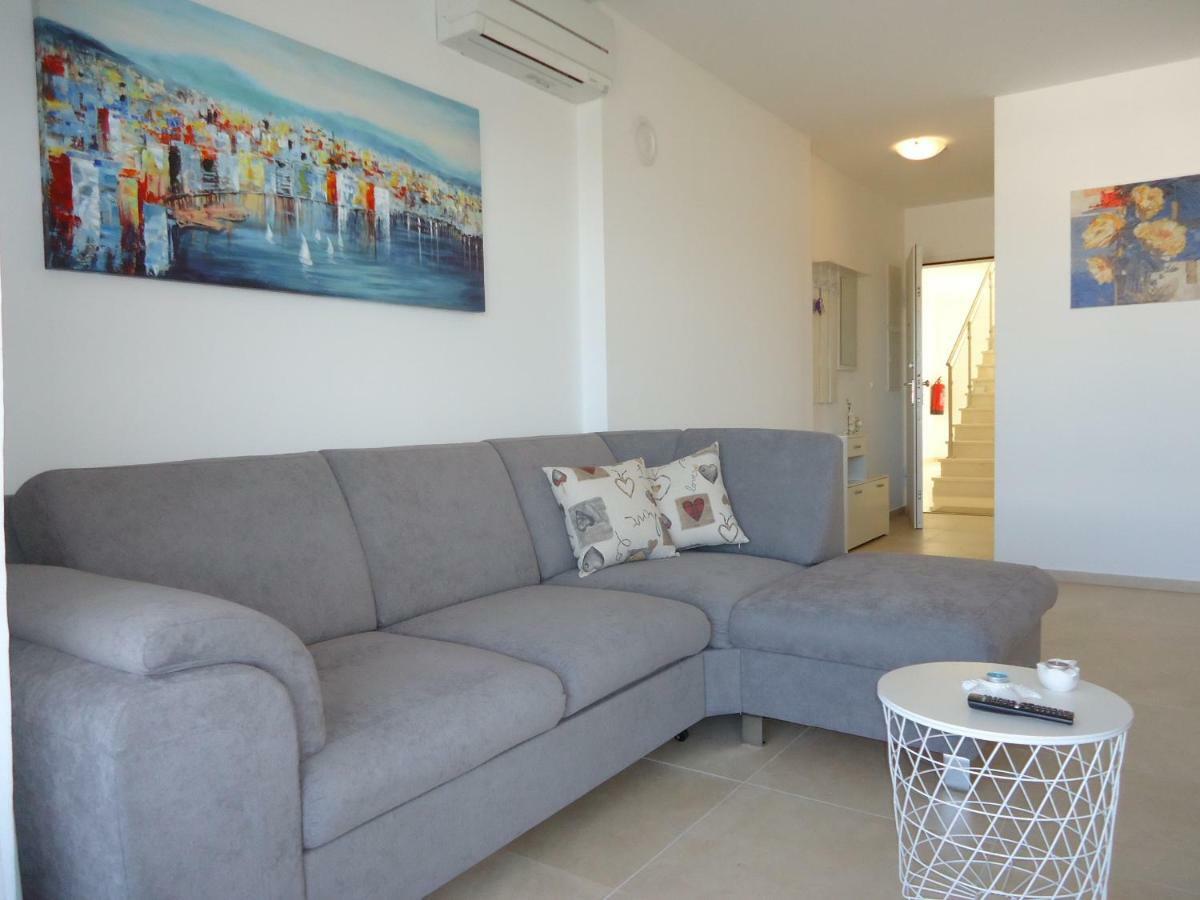Apartment Pipe Malinska Luaran gambar