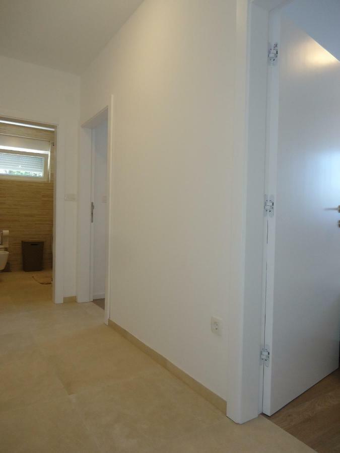 Apartment Pipe Malinska Luaran gambar